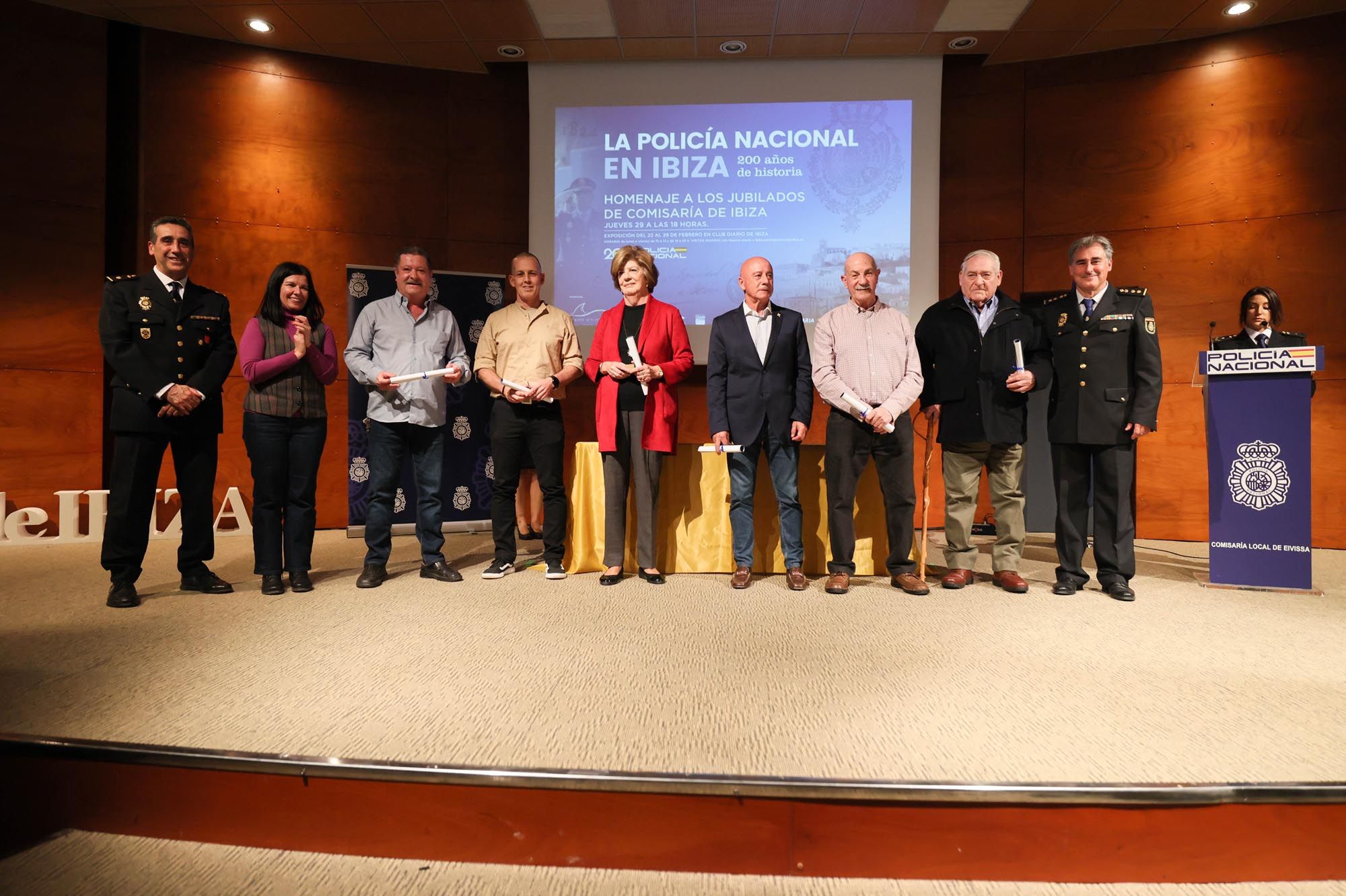 Homenaje de la Policía Nacional de Ibiza a sus jubilados