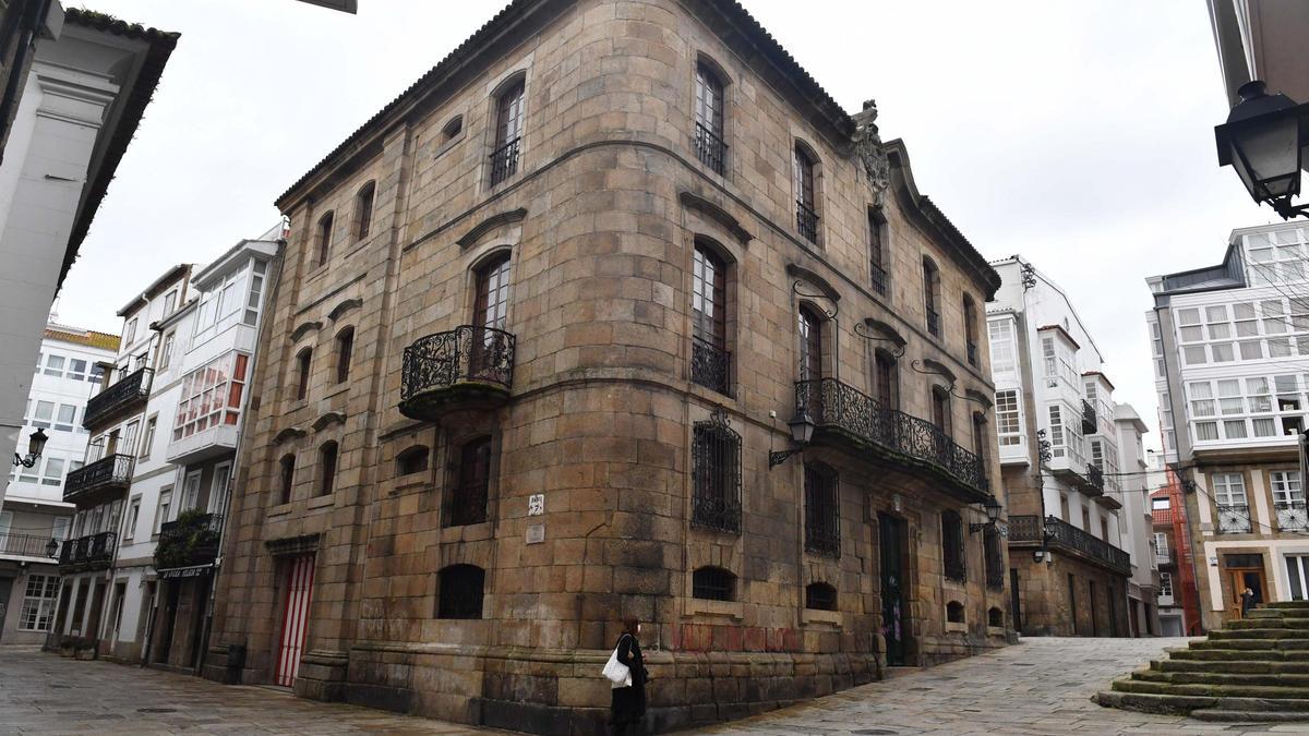 Vista exterior de la Casa Cornide.