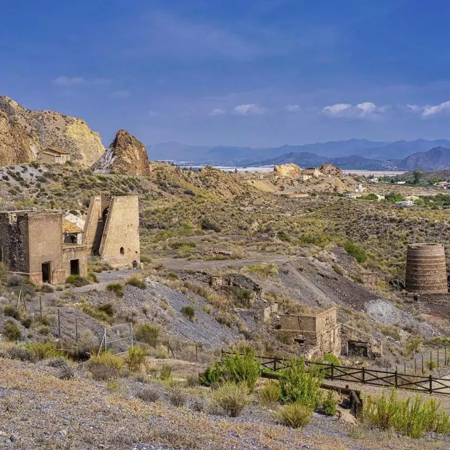 La mayor cueva de cristal del mundo está en España y permaneció oculta hasta 1999