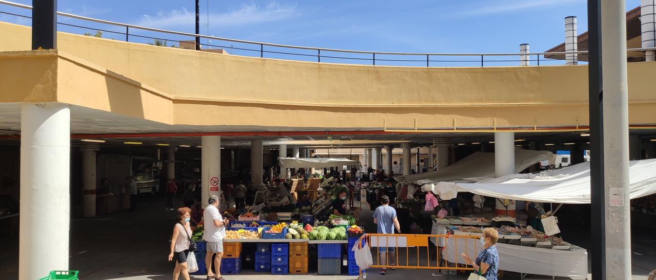 El mercado de El Campello en su actual ubicación.