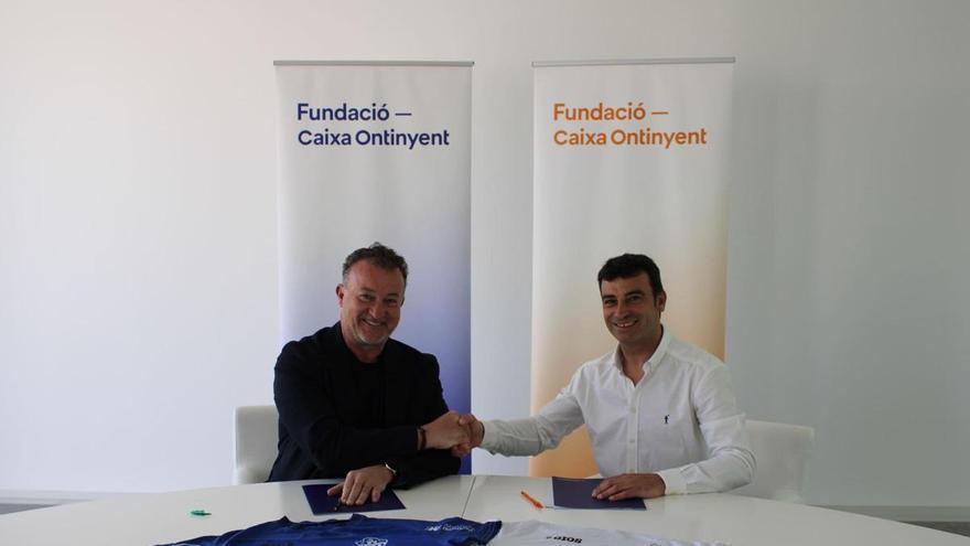 Fundació Caixa Ontinyent y el Ontinyent 1931 renuevan su compromiso para continuar promoviendo el fútbol en la ciudad