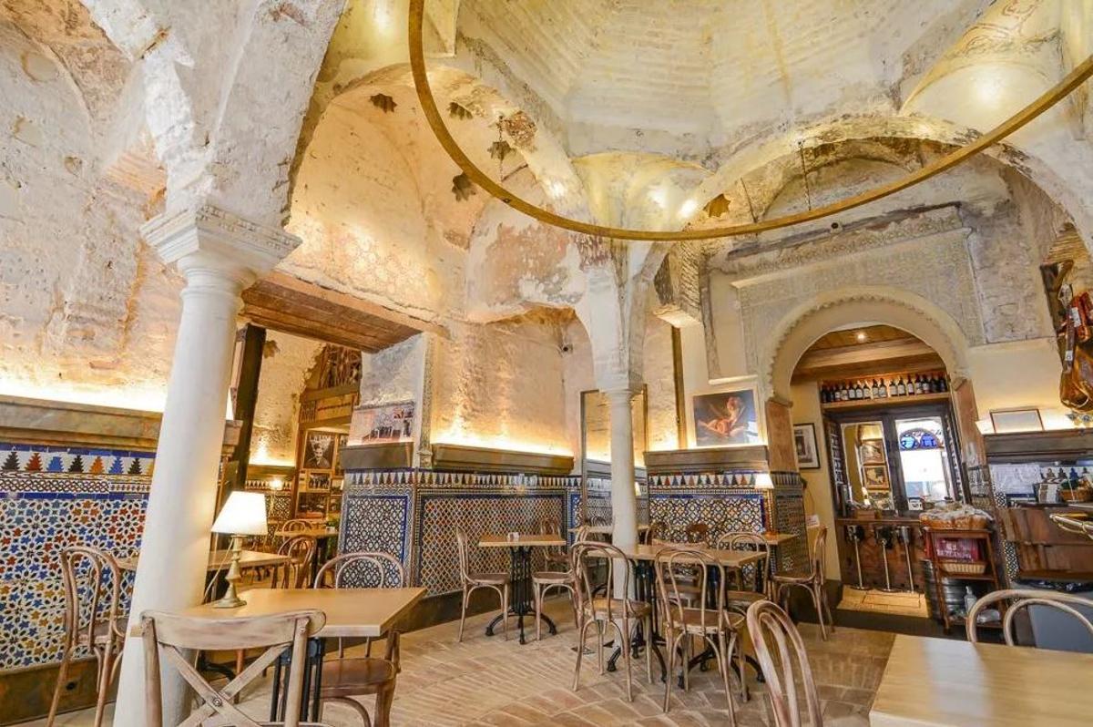 El hammam mejor conservado de toda la península se encuentra en un conocido bar de Sevilla, la Cervecería Giralda