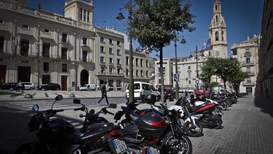 Plaza de España, el centro de las miradas de Alcoy