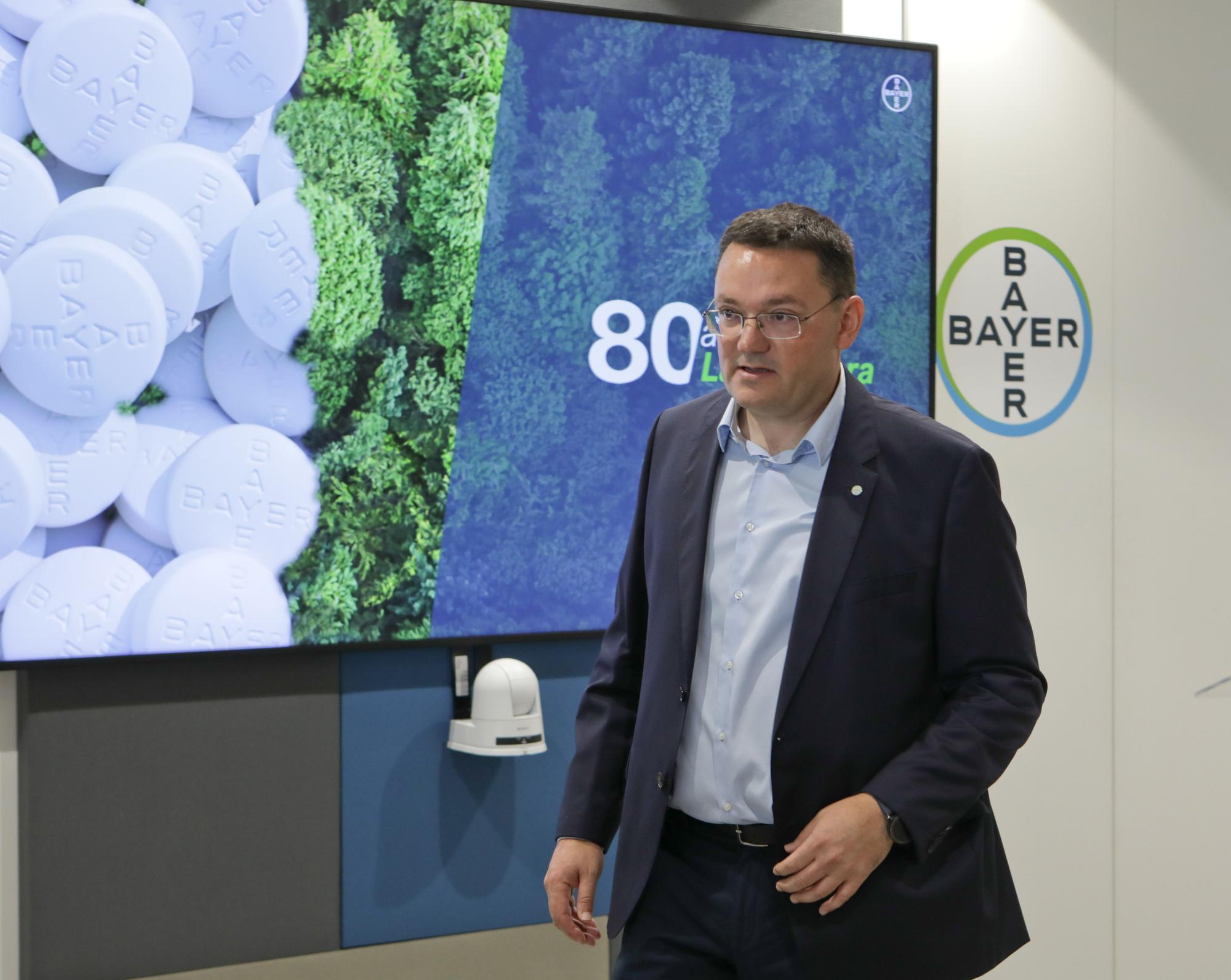 Bayer cumple 80 años en Langreo