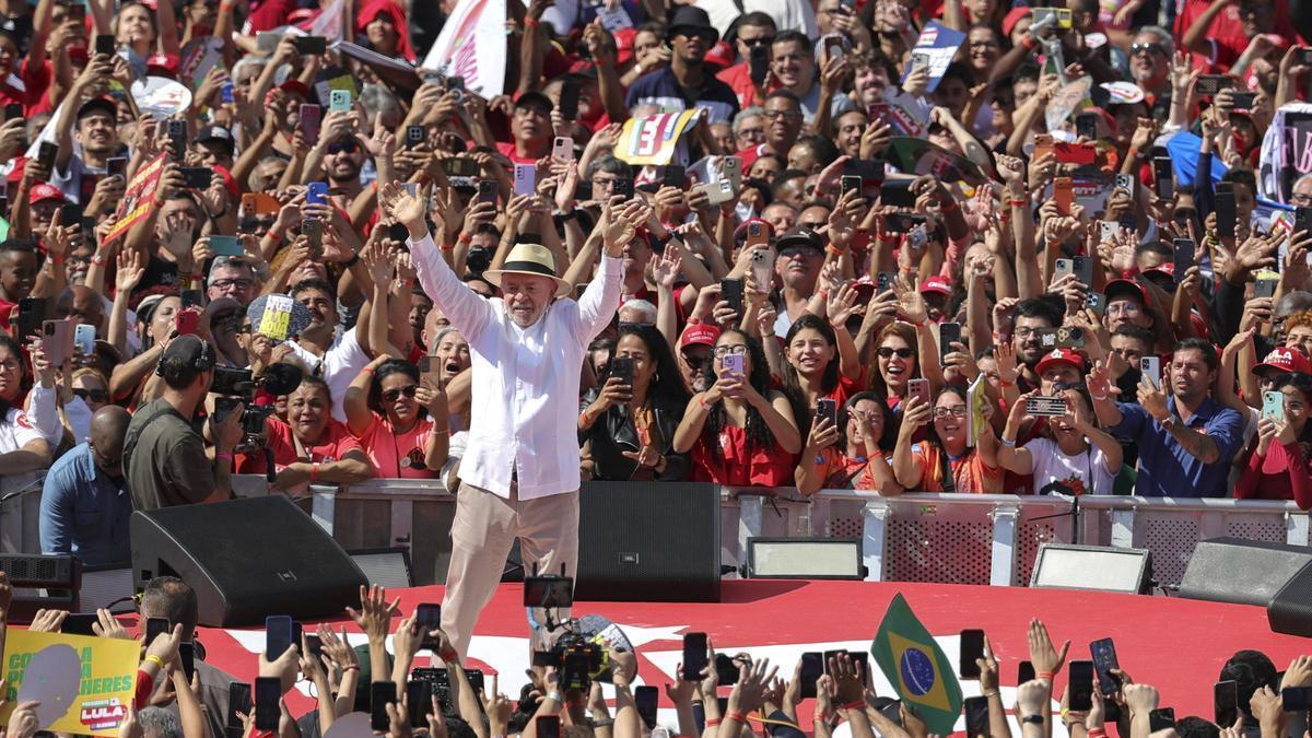ELECCIONES EN BRASIL | Lula lanza su campaña con un discurso enfocado en la seguridad y los programas sociales