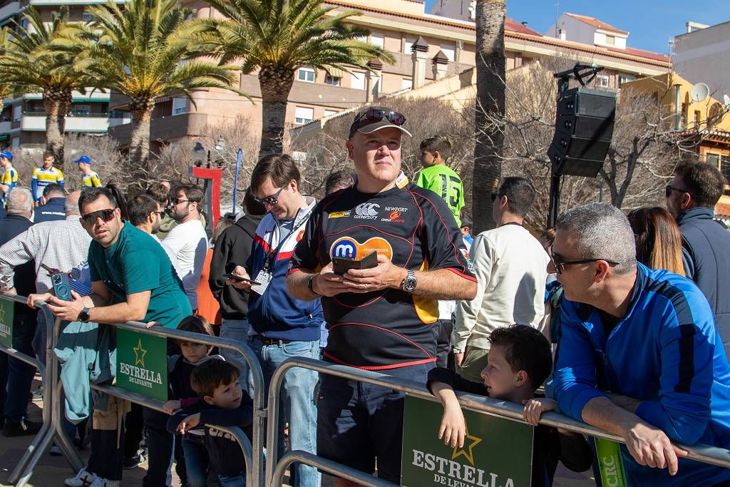 Vuelta Ciclista a Murcia: imágenes de la salida en Jumilla