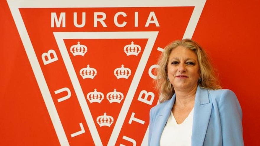 Un Real Murcia con más presidentes que años
