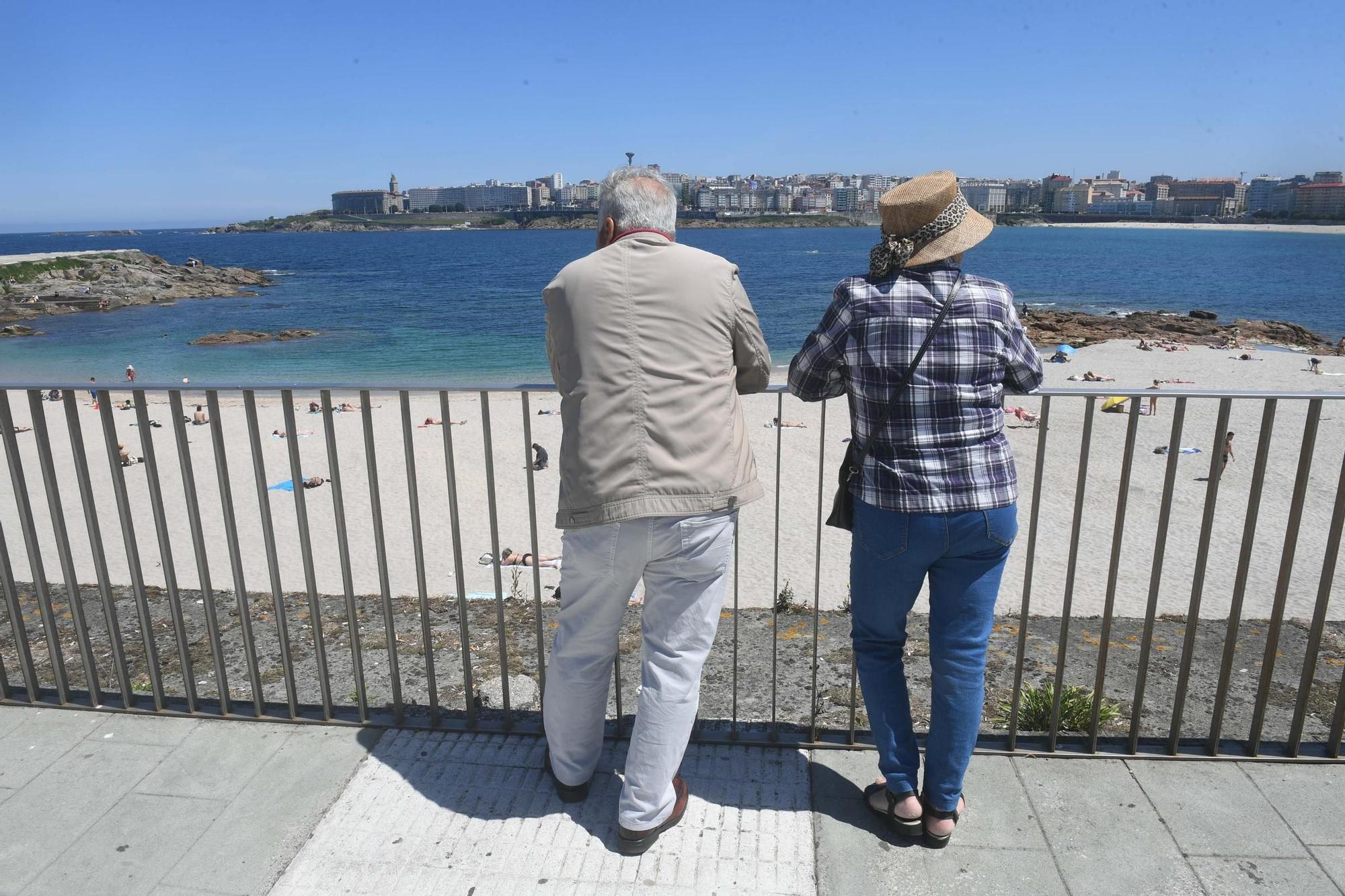 Fiesta blanquiazul en Riazor por el 25ª aniversario de la Liga del Dépor