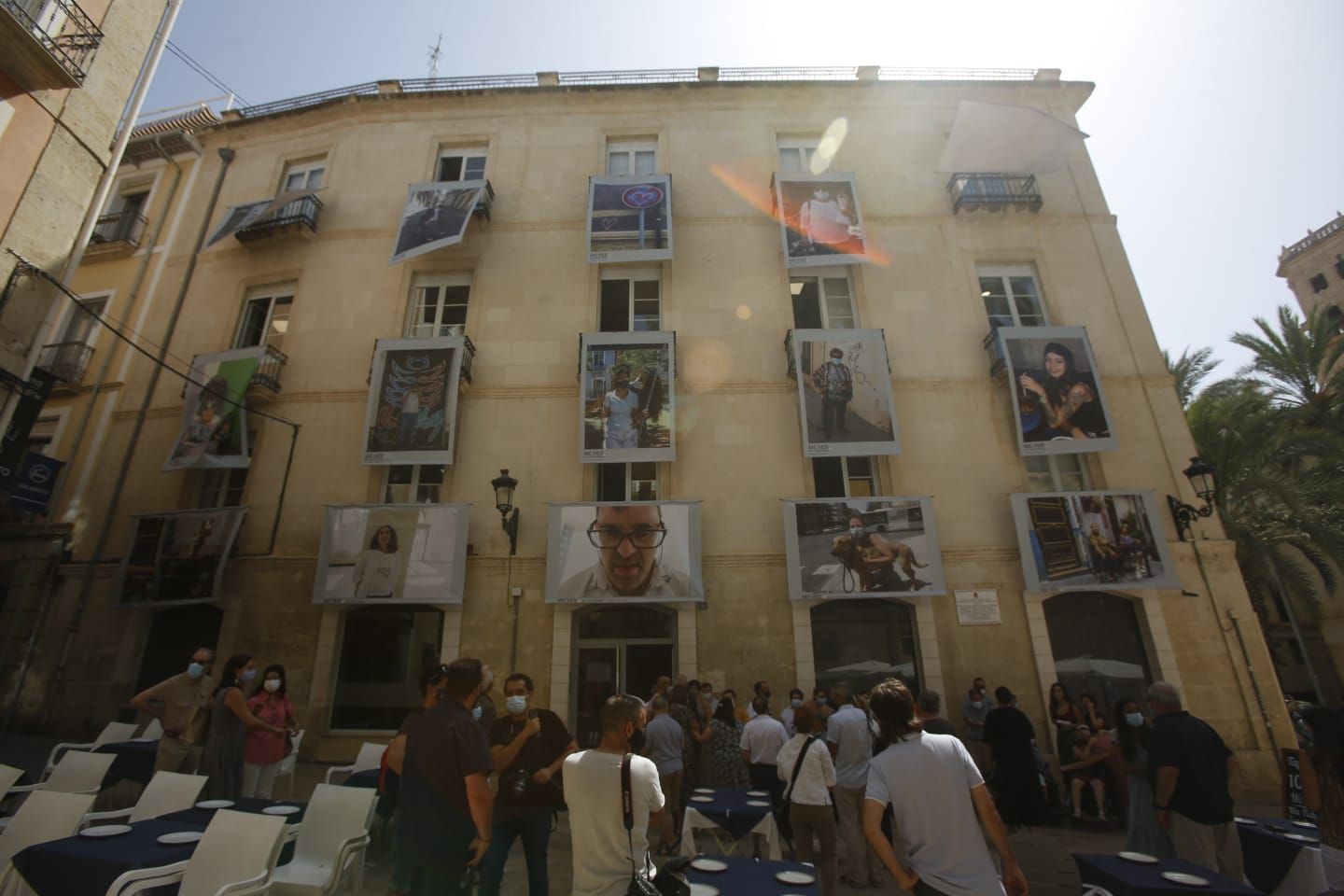 Exposición al aire libre en Alicante "Me Ves, en comunidad. Fotógraf@s con discapacidad"