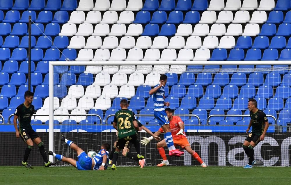 El Dépor le gana a la Ponferradina en el descuento