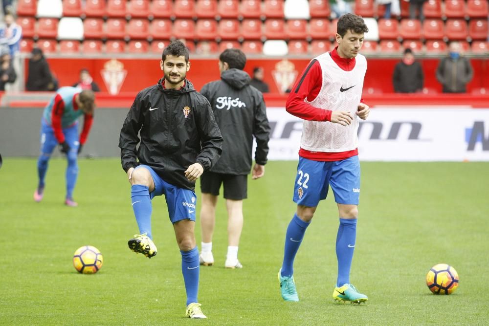 El partido entre el Sporting y el Alavés, en imágenes