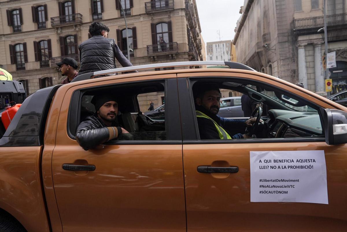 Marcha lenta de VTC por la ley regulatoria del sector