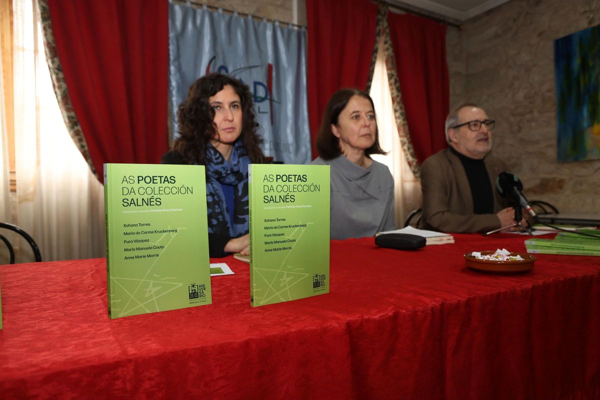 Un momento de la presentación de la obra en la sociedad cultural carrilexa.
