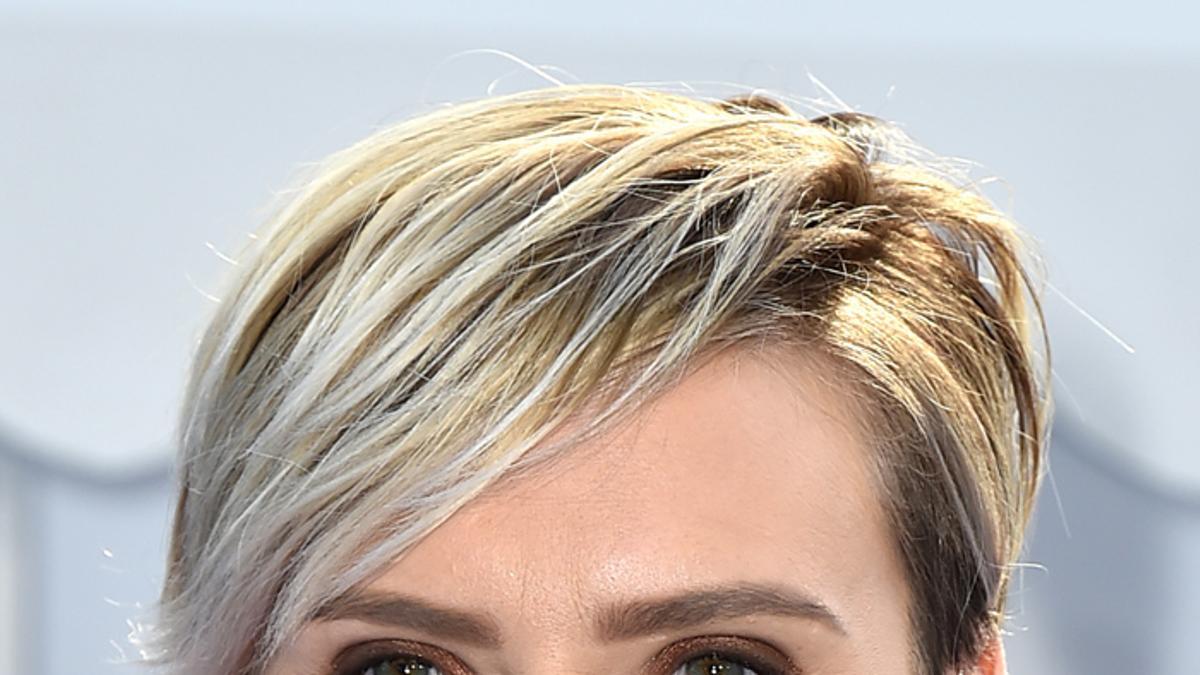 El look beauty de Scarlett Johansson en los MTV Movie Awards 2015