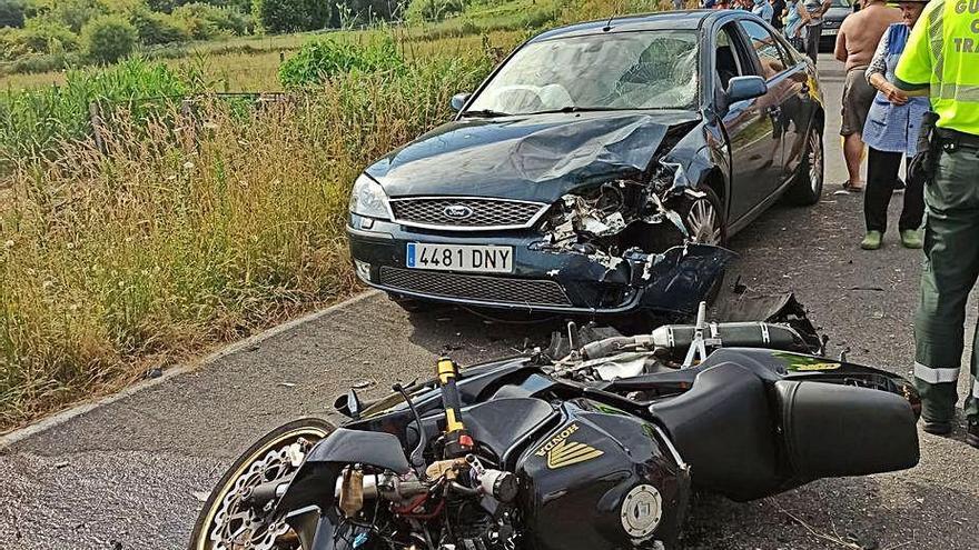 Accidente ocurrido ayer tarde en Sabaxáns.