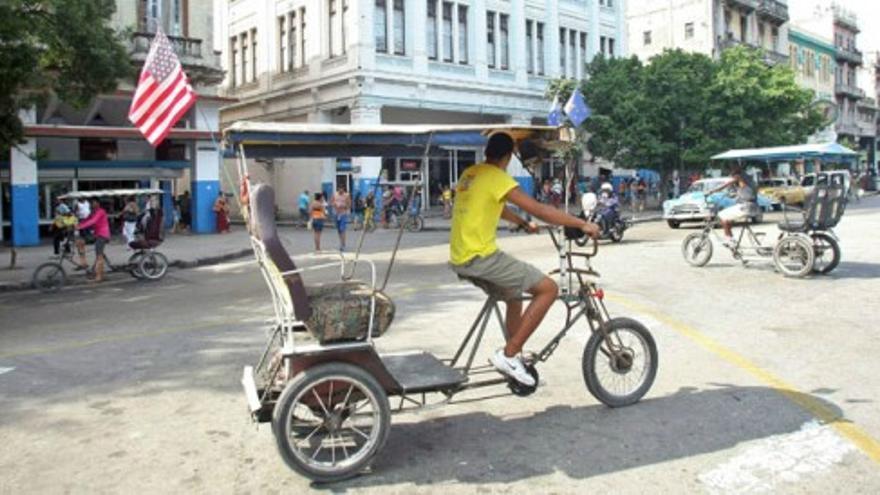 Estados Unidos y Cuba reabrirán sus respectivas embajadas