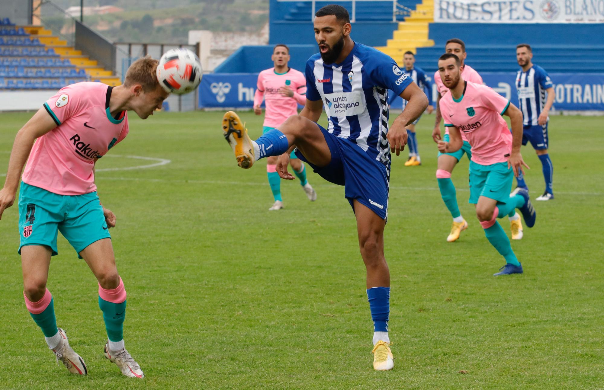 FUTBOL ALCOYANO BARCELONA B 2021-5.jpg