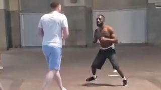 El sur de Tenerife como un ring de boxeo: nueva pelea viral y a los curiosos solo les falta apostar