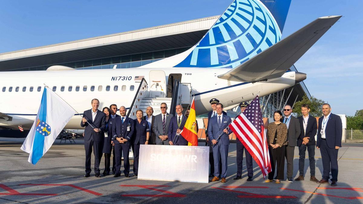 Acto de inauguración de la ruta directa entre Santiago y Nueva York.