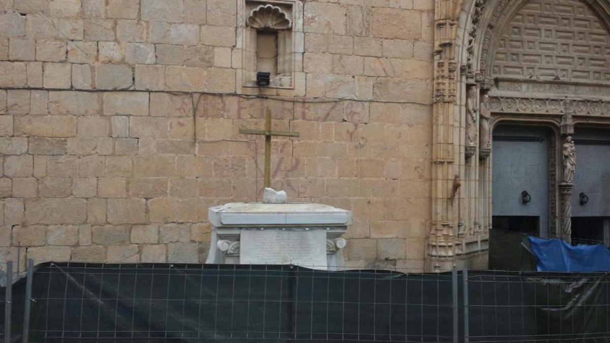 Este es el material incautado por la Guardia Civil a la Falange en Callosa