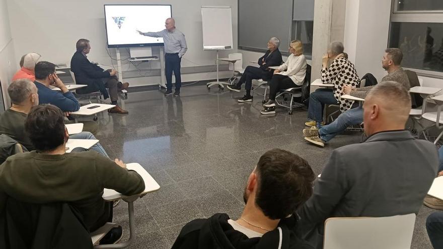 Un instant de la presentació dels resultats del treball a les entitats esportives de la ciutat