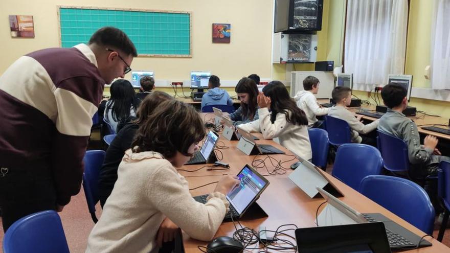 Un momento de la actividad.  | LNE