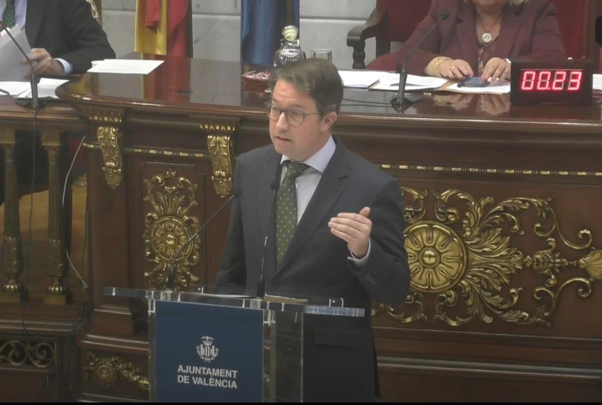 Juan Giner criticó la gestión de los ocho años de gobierno PSOE-Compromís