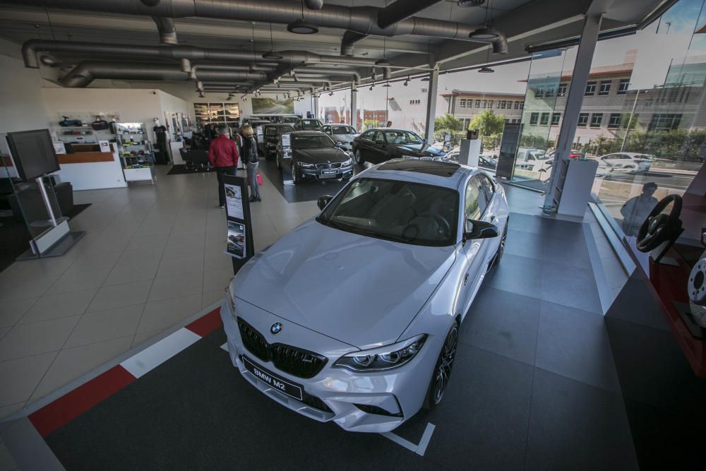 Descuentos en vehículos BMW, MINI y BMW Motorrad en Elche