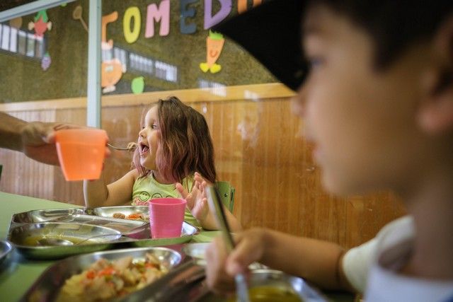 Campamento de verano con la participación de 150 niños en el Colegio Miguel Pintor