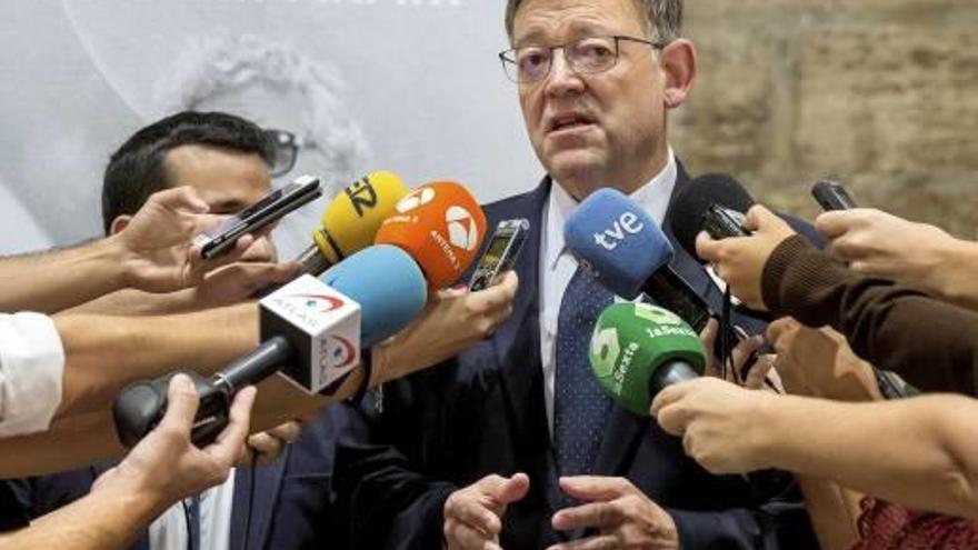 El secretario general del PSPV, Ximo Puig, durante un acto ayer en Valencia.