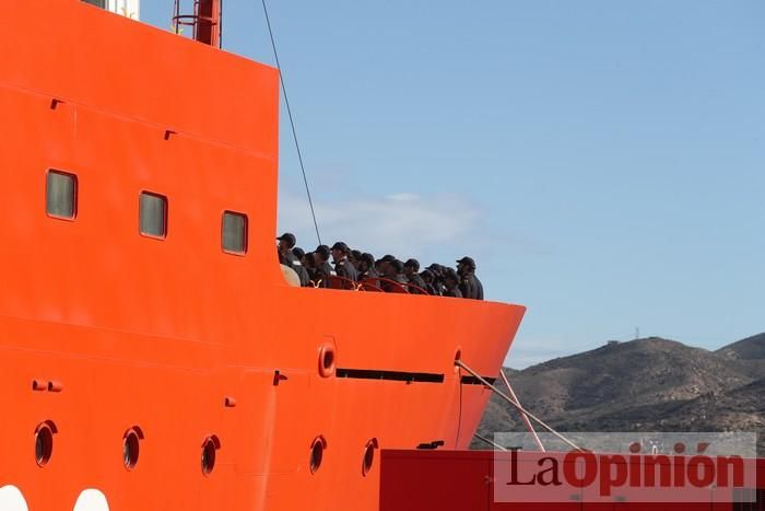 El Hespérides se despide de Cartagena