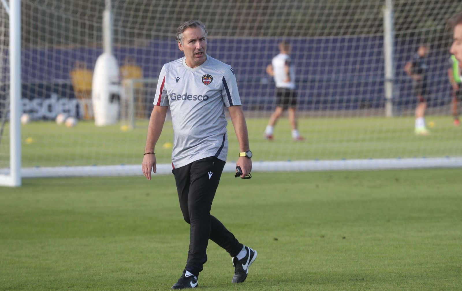 Así fue el primer entrenamiento de Javi Pereira con el Levante UD