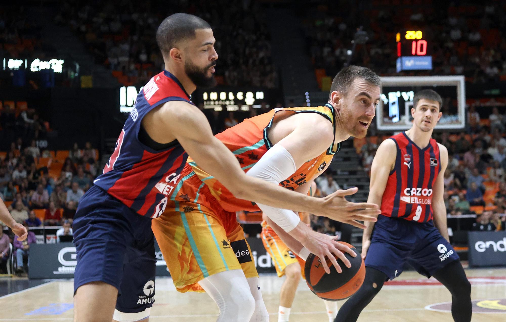 Valencia Basket - Baskonia de la Liga Endesa