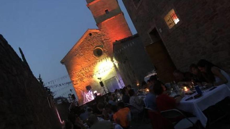 Un moment del sopar amb ambientació musical inclosa