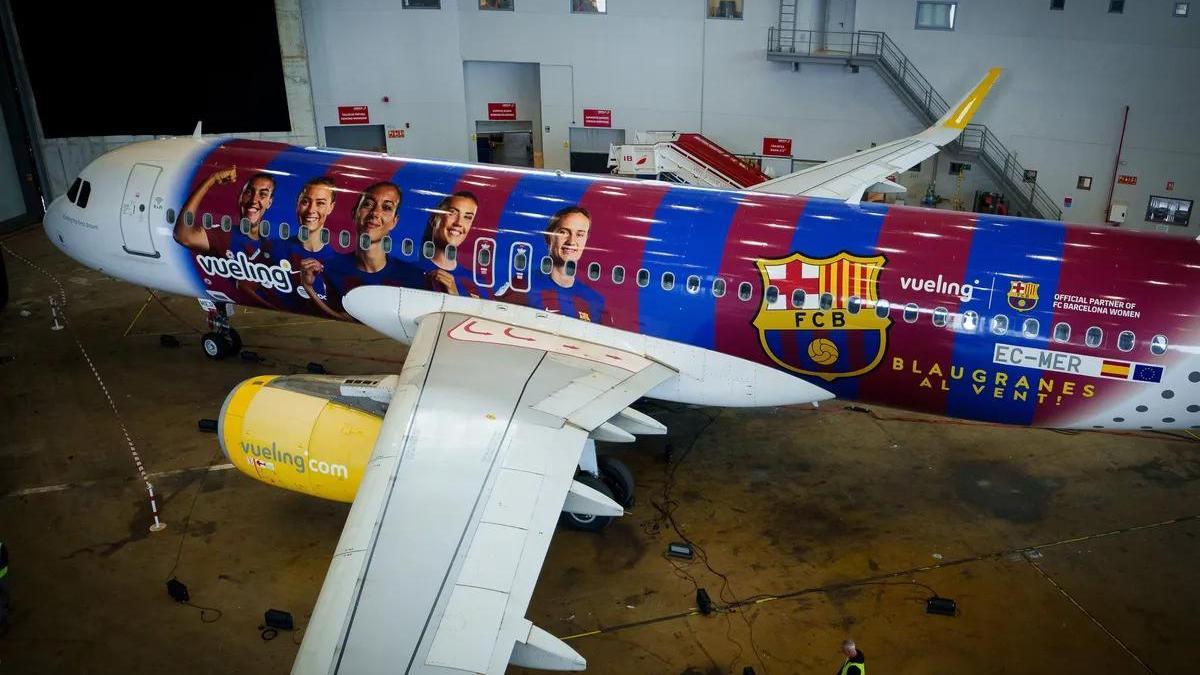 El avión del Barça femenino de Vueling.