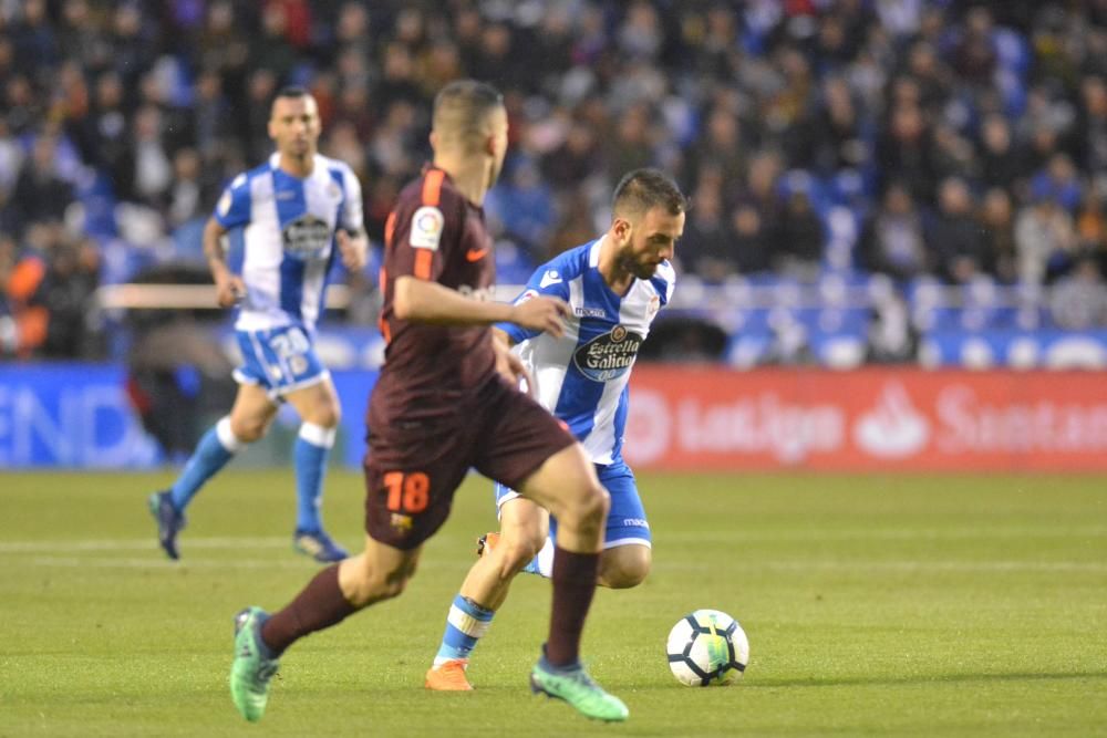 El Dépor cae ante el Barça y se va a Segunda