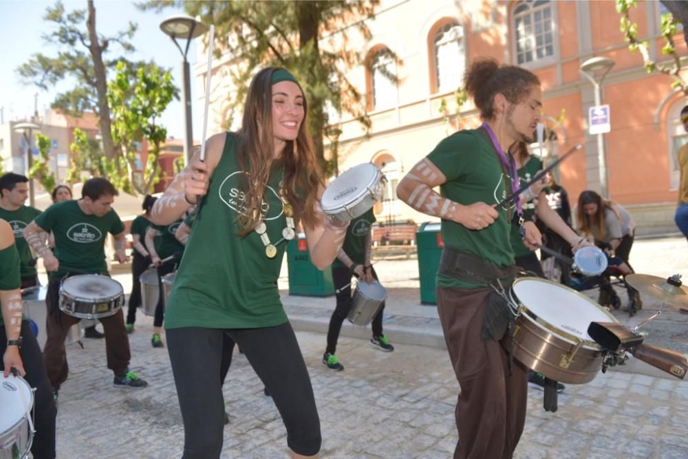 Pasacalles sardinero en la mañana del sábado