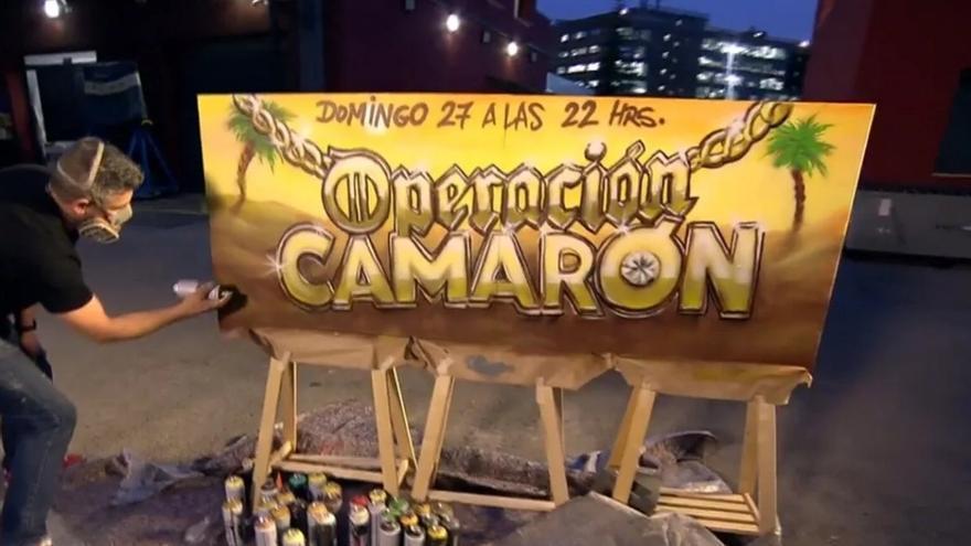 Imagen del mural de &#039;Sálvame&#039; con la fecha errónea del estreno de &#039;Operación Camarón&#039;.