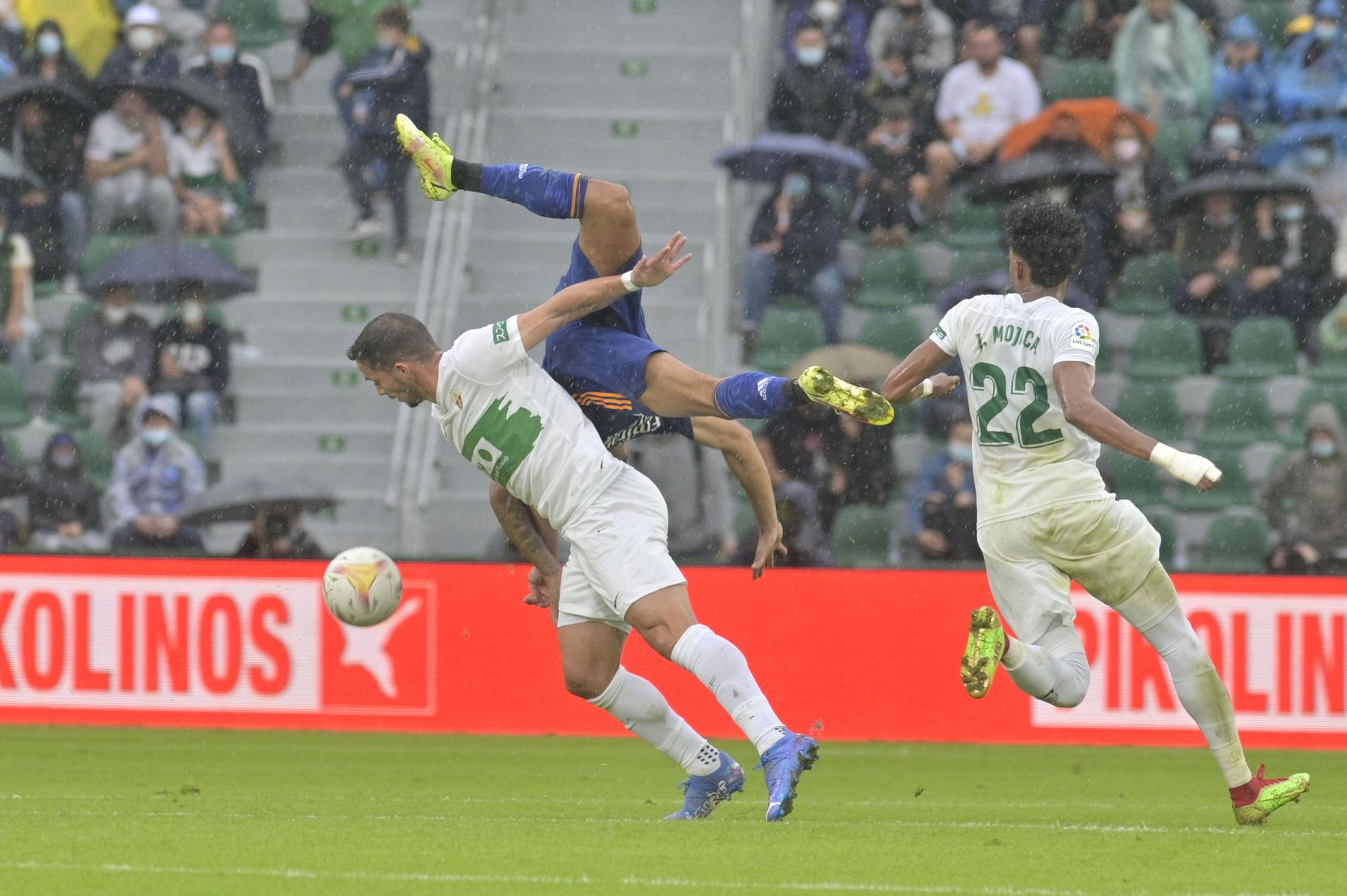 Las mejores imágenes del Elche - Real Madrid