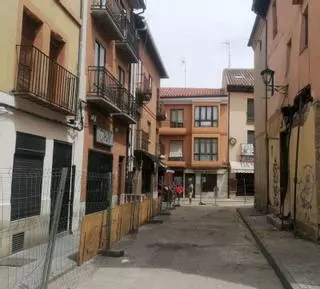 Polémica por el cierre de un discobar de Toro por el deterioro de un edificio