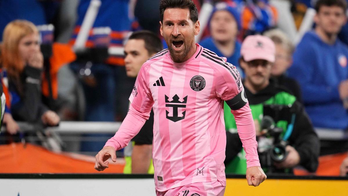 Lionel Messi celebra tras marcar el primer gol del encuentro frente a Cincinnati.
