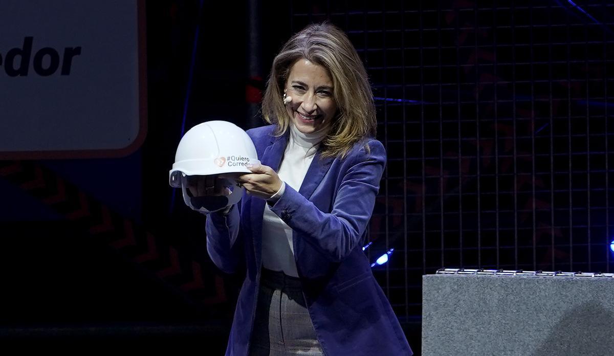 Más de 1.300 empresarios advierten al Gobierno que la falta del Corredor Mediterráneo lastra la economía de toda España.