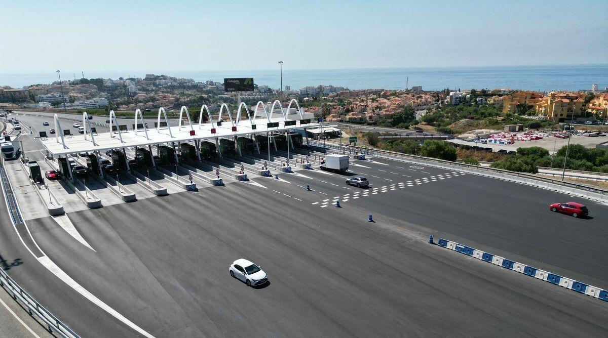 Área de peaje troncal de Calahonda de la AP-7 de Málaga