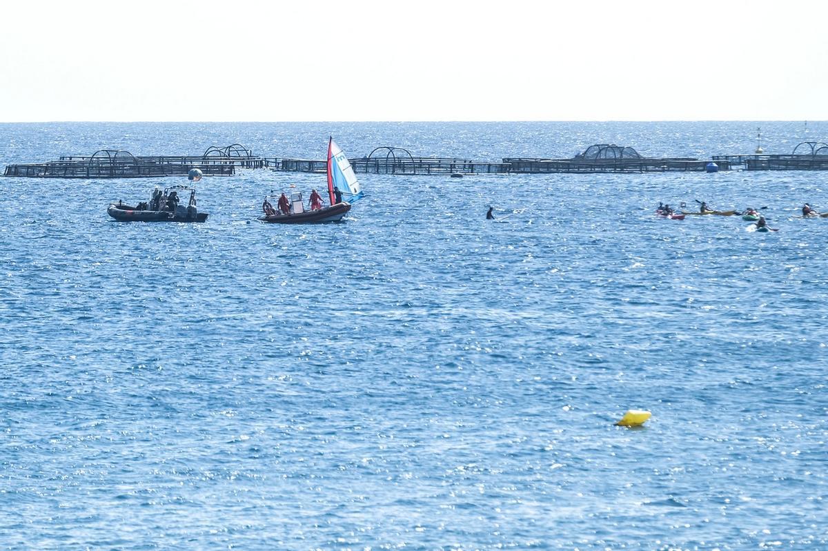 Manifestación contra las jaulas marinas en Salinetas