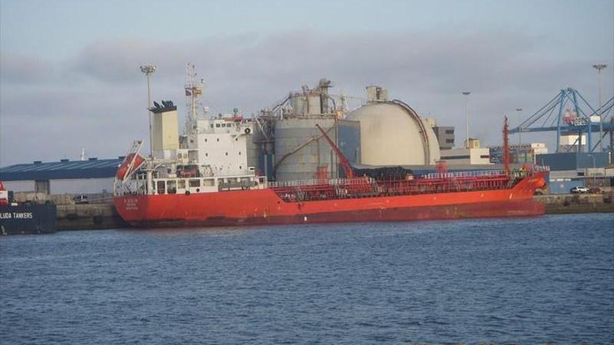 Los piratas roban más de 3.000 toneladas de combustible a un barco en el Golfo de Guinea