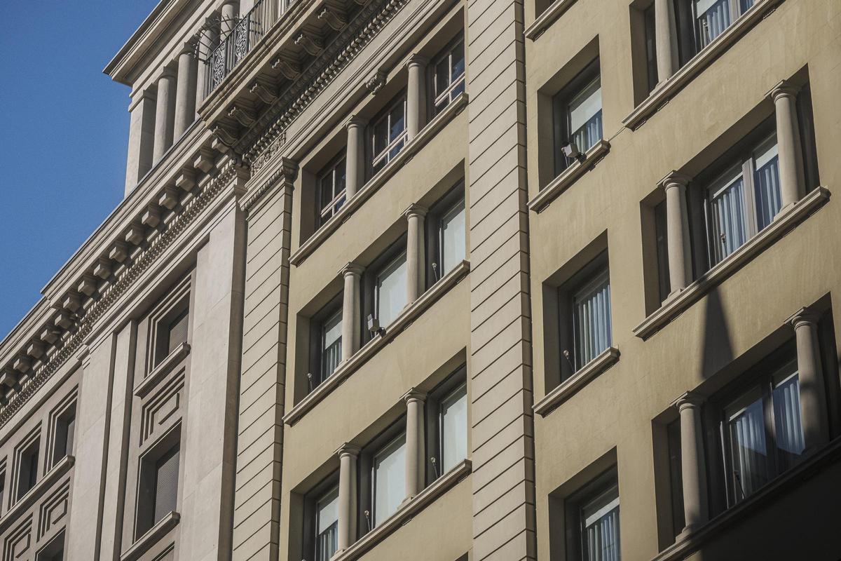 Un edifici d'habitatges, a Barcelona