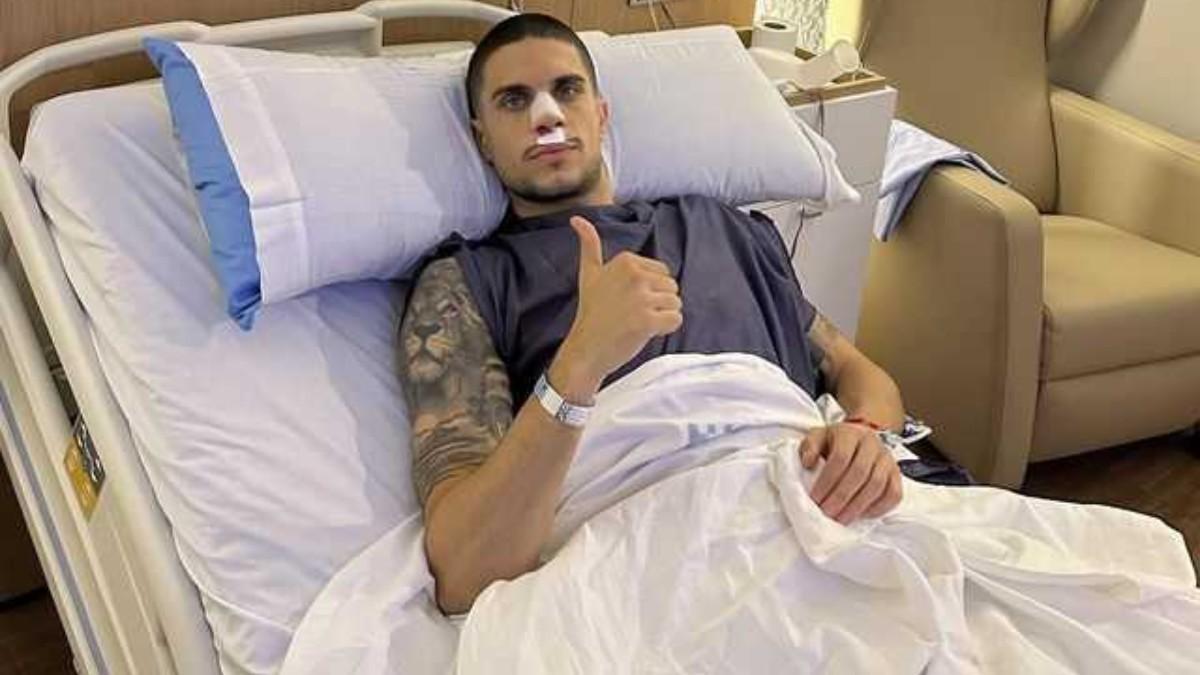 Marc Bartra en el hospital