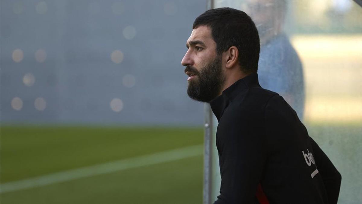 Turan lleva seis meses sin jugar un partido oficial con el Barcelona