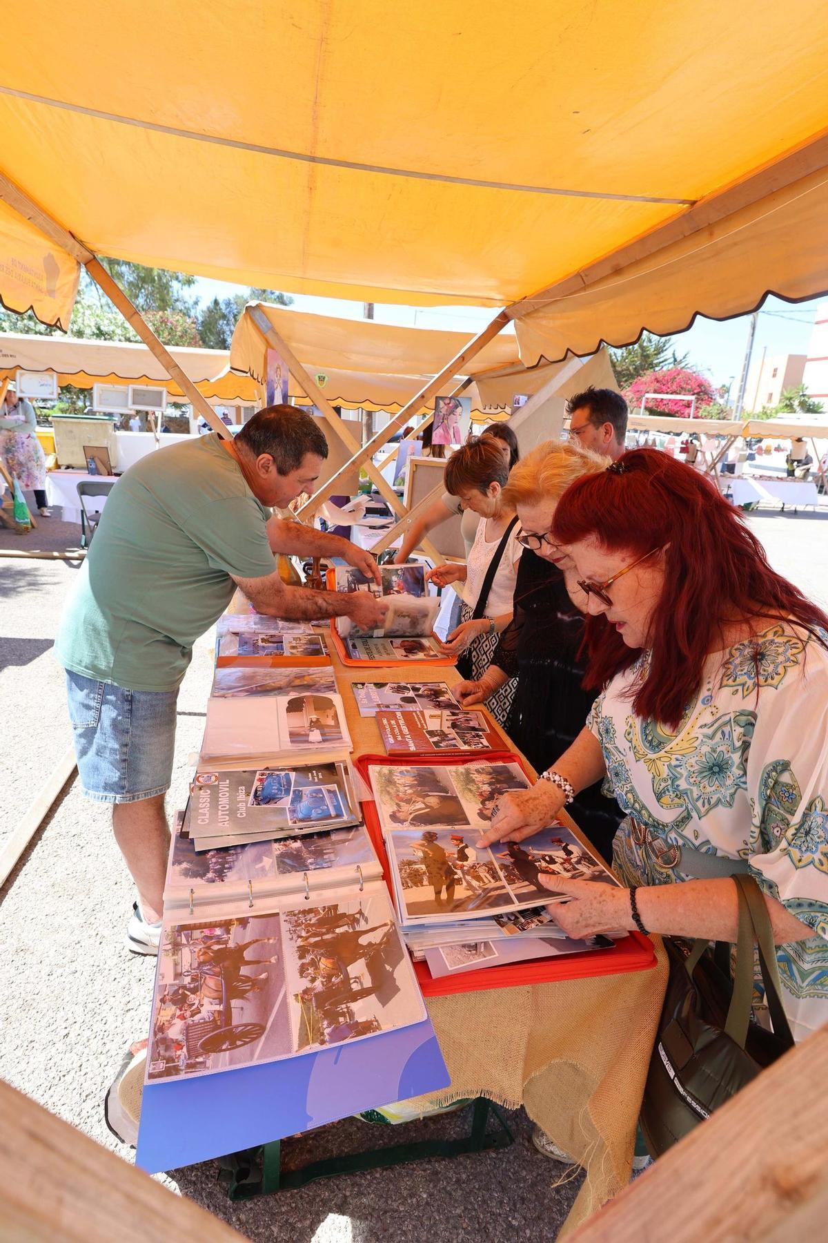 Fiestas Puig d'en Valls: coches antiguos, exposición de plantas y artesanía