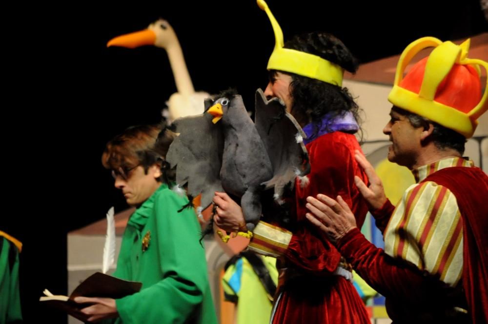 "La cabeza del dragón" reivindica el teatro local